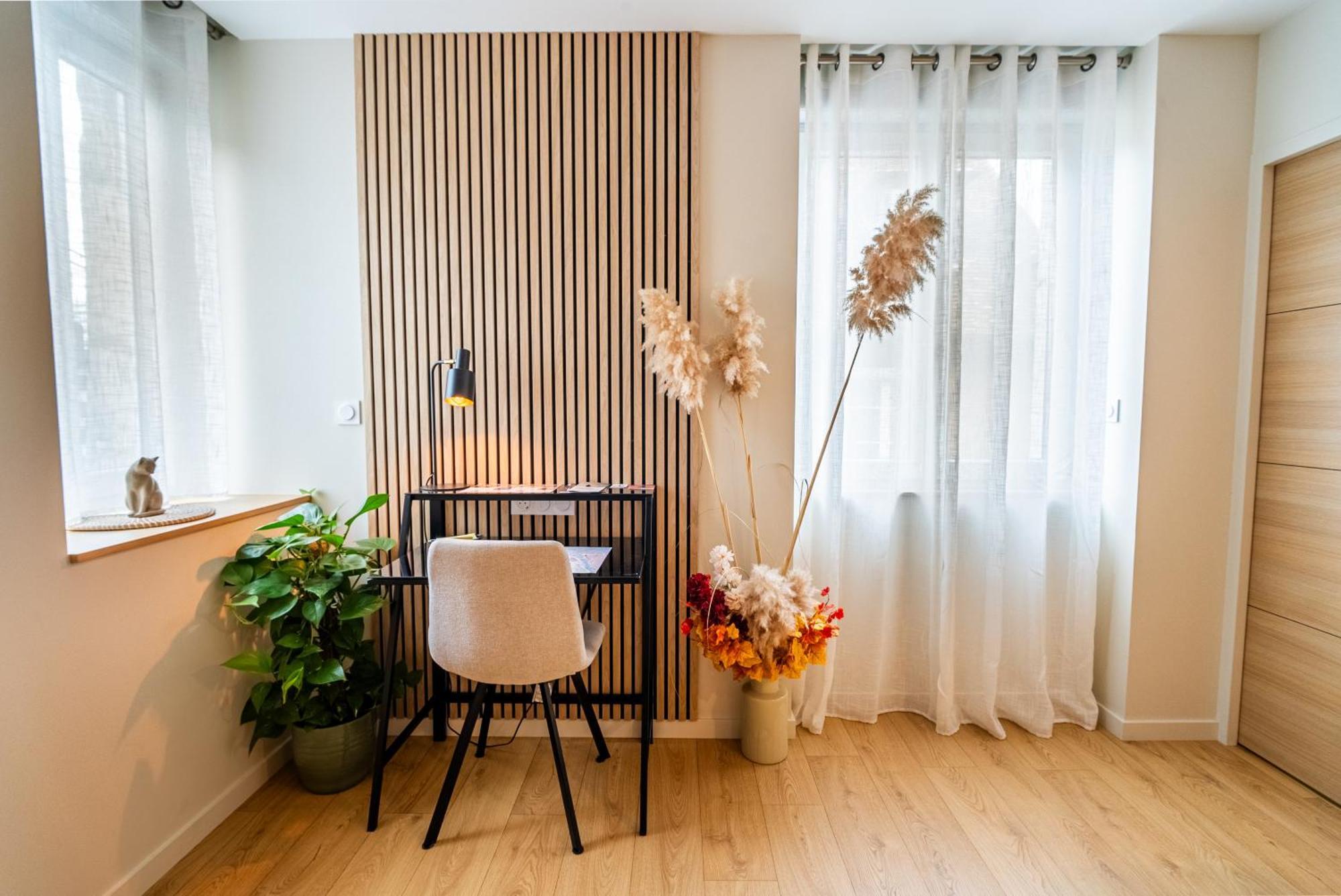 Au Duplex D'Or Centre Historique Διαμέρισμα Μπεζανσόν Εξωτερικό φωτογραφία